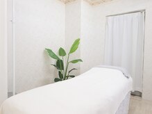 ナル(Nalu)の雰囲気（カール、立ち上げ、ロッドの種類が豊富なので悩みを解決[寝屋川]）