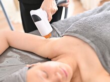 リア(Lia)/最新LED脱毛器機