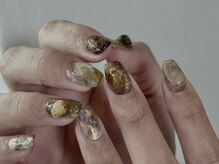 グラウネイル(glaw nail)