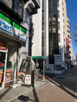 フレアサンジュウナナ(Flare37)/↓↓↓