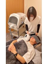 アオ(ao)/女性施術士