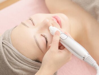ビーユー(Be.you)の写真/【毛穴も色ムラもスッキリ!陶器肌コース】で自信が持てる素肌美人に*お悩みに合わせた都度払いメニュー有◎