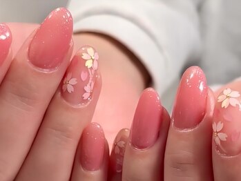 ネイルズミューコ 四谷三丁目店(nail’s MyuCo)の写真/【働く女性のために】オフィスにも家事にも◎シンプルに上品なデザインをライフスタイルに合わせてご提案。