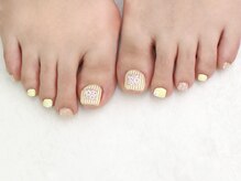 アイビー(Aivy)/FOOT　フラワー×ドットネイル