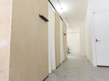 イードットアイブロウサロン(E.eyebrow salon)/内観