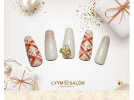 ホワイト×レッドチェックネイル