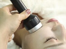 コスメ アンド エステ おぬきの雰囲気(心地よい超音波ケアで、ハリと透明感のある肌へ)
