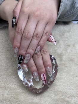 ネイルサロン エーナイン ザ ビッグ豊平店/持ち込みデザイン