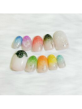 推しカラーとイニシャルネイル