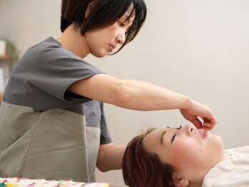 ゆうだい整骨院の写真/美容鍼で写真を見た時の「あれ？」をもっとすっきり。40代50代の顔と首こり・肩こりまで一緒にケア
