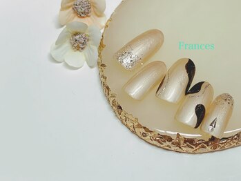 フランセス(Frances)/新作　プッチ風ネイル