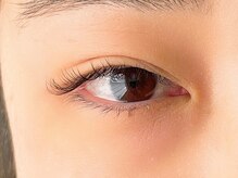 リリハ(Liliha)の雰囲気（普段は一重ですが、私がつけると二重ラインがでてくる！）