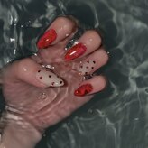 ビーネイル(8ee Nail)