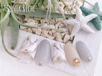 アグニークリッシェ(Agunik Riche)/【大理石ネイル】