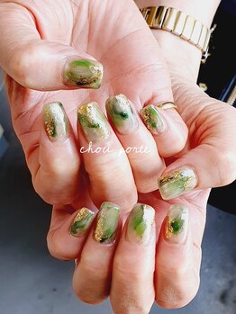 シュポルテ(chou porte)/モヤっとネイル