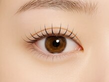傷ませないまつ毛パーマ液使用。しっかりとじまつ毛を保護します