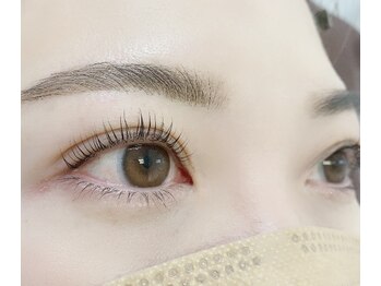 プラスアイ 銀座中央通り店/まつ毛カール　　担当:結城 