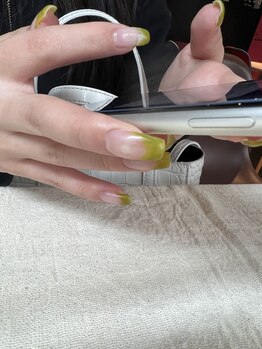 オマモリ ネイル 心斎橋店(omamori nail)/ピスタチオフレンチ