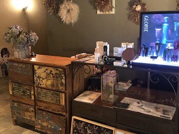 バグジーエピ(BAGZY EPI)の写真/《初めての方でも通いやすい♪》まずは無料カウンセリングからのご相談も◎パーツ毎も全身もご準備◎