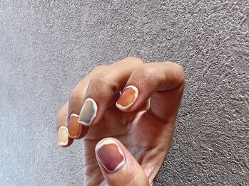 シー(Shhh...)/囲みカラーグラデーション