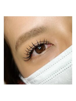 スワンキー(Swanky)/フラットラッシュ(束感仕上がり)