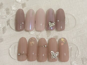 スタージェム(STAR J'aime)の写真/大人女性に大人気！リピーター続出の品格ネイル♪洗練された上品なデザインでワンランク上のネイルを◎