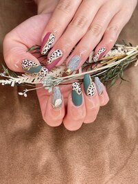 自爪ジェルネイル