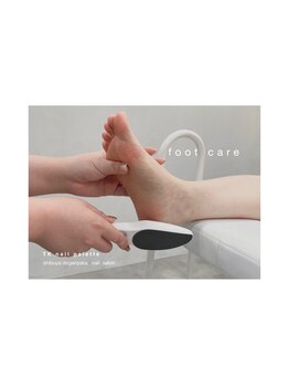 ティーケーネイルパレットの写真/【フットシャンプー付き*フットケア&足裏角質ケア¥6800】踵や足先の見えないところまでしっかりケア