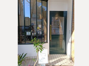 ヒトイキ(HITOIKI)/お店の外観