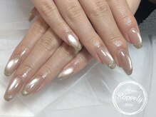 ルブリー(roovely)/ラメフレンチネイル