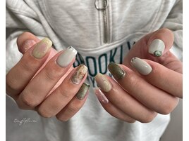 ～グレー× kirakira nail～