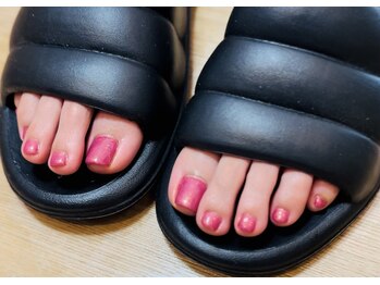 メイプル(MAPLE)/フットワンカラーで女子力高め