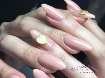アン ジョーヌドラゴ/ワンカラー☆ハートネイル