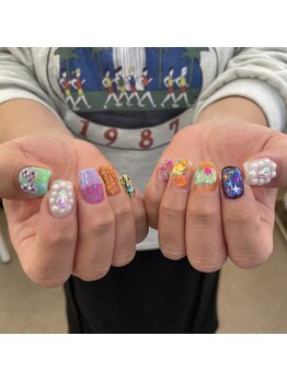 リヤン(Lien)/colorful nail