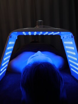 ゴールデンケア(goldencare)/最新韓LED×超微細セラムミスト