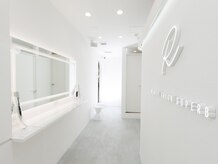 アール ビューティーサロンスパーブ(R BEAUTY SALON SUPERB)