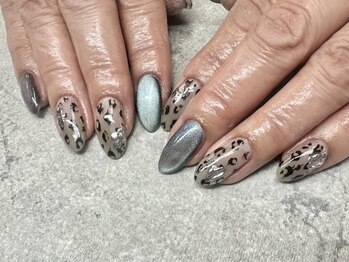 2025冬ネイル【レオパード】