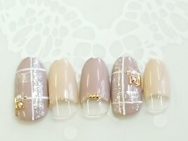 華やかなジェルネイル☆