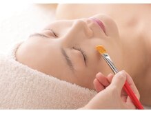 ウイユ(Oeil)/【横浜で希少】最高級ピーリング