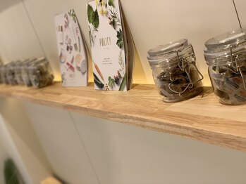 ルアナ(Luana)/終わった後のリラックスタイム。