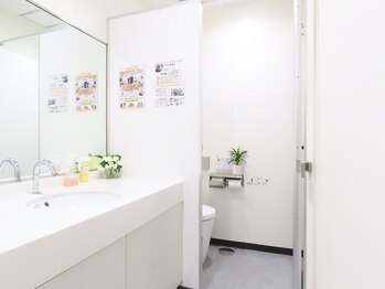 トムストレッチ 浅草橋店(TOM Stretch)/清潔感のあるお手洗い