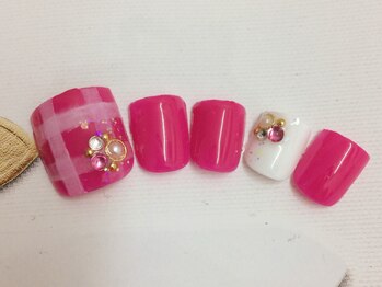ネイルサロン リリオ(Nail Salon Ririo)/ガーリーフットネイル