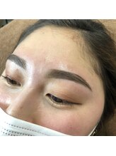 ナリエットビス(NARIETT bis)/セレブ眉デザイン