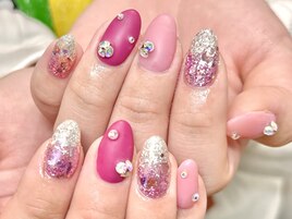 ピンクホログラムマットネイル