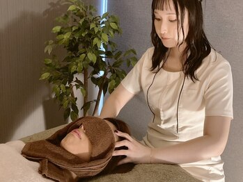 アリープラスレディサロン(ALLY+Lady SALON)の写真/【顔のコリ解消】むくみ・たるみにWアプローチ♪血行促進で明るく透明感あふれる美肌へ＊ハリ感UP◎