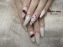 ラッキーネイル(LUCKY NAIL)/