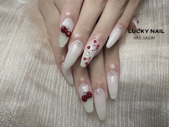 ラッキーネイル(LUCKY NAIL)/