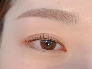 ミッシーズ(Missi:z)の写真/丁寧なカウンセリングで安心♪お顔の印象を大きく左右する眉デザインは経験豊富なプロにお任せください☆