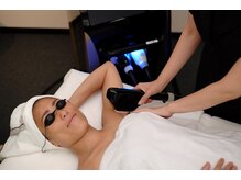 ビューティー サロン アズール(BEAUTY SALON AZUL)の雰囲気（人気No.1全身脱毛☆1回目から効果を実感！冷却で痛さ軽減）