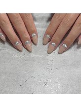 レイリーネイル(Reilly nail)/那覇ネイル/ベージュネイル♪